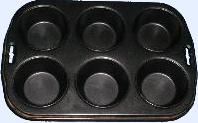 Schwarzes Muffinblech mit 6 Vertiefungen
