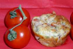Tomaten-Kr&auml;uterquark-Muffins